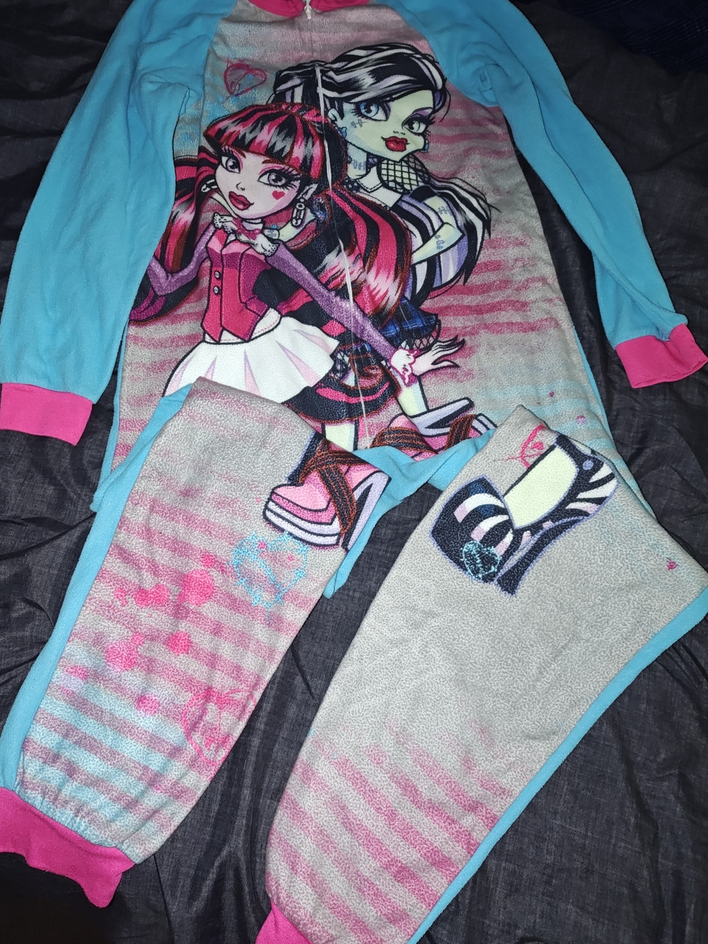 Monster High Girls' Pink & Blue Character Zip Up Pajamas